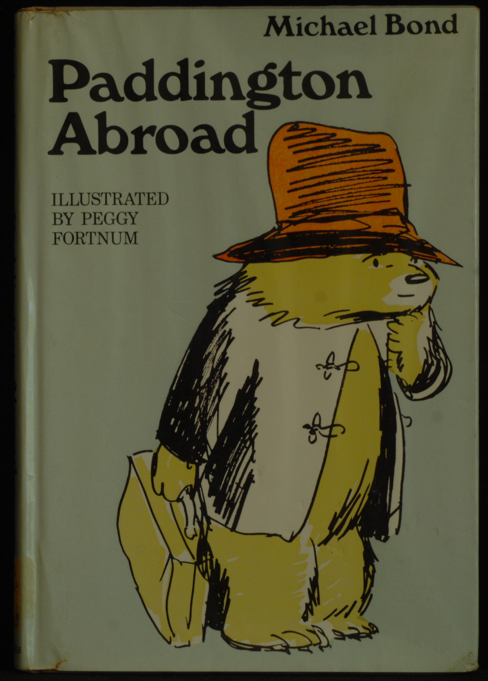 mbb007239a_-_Bond_Michael_-_Paddington_Abroad_-_PEGGY_FORTNUM.jpg