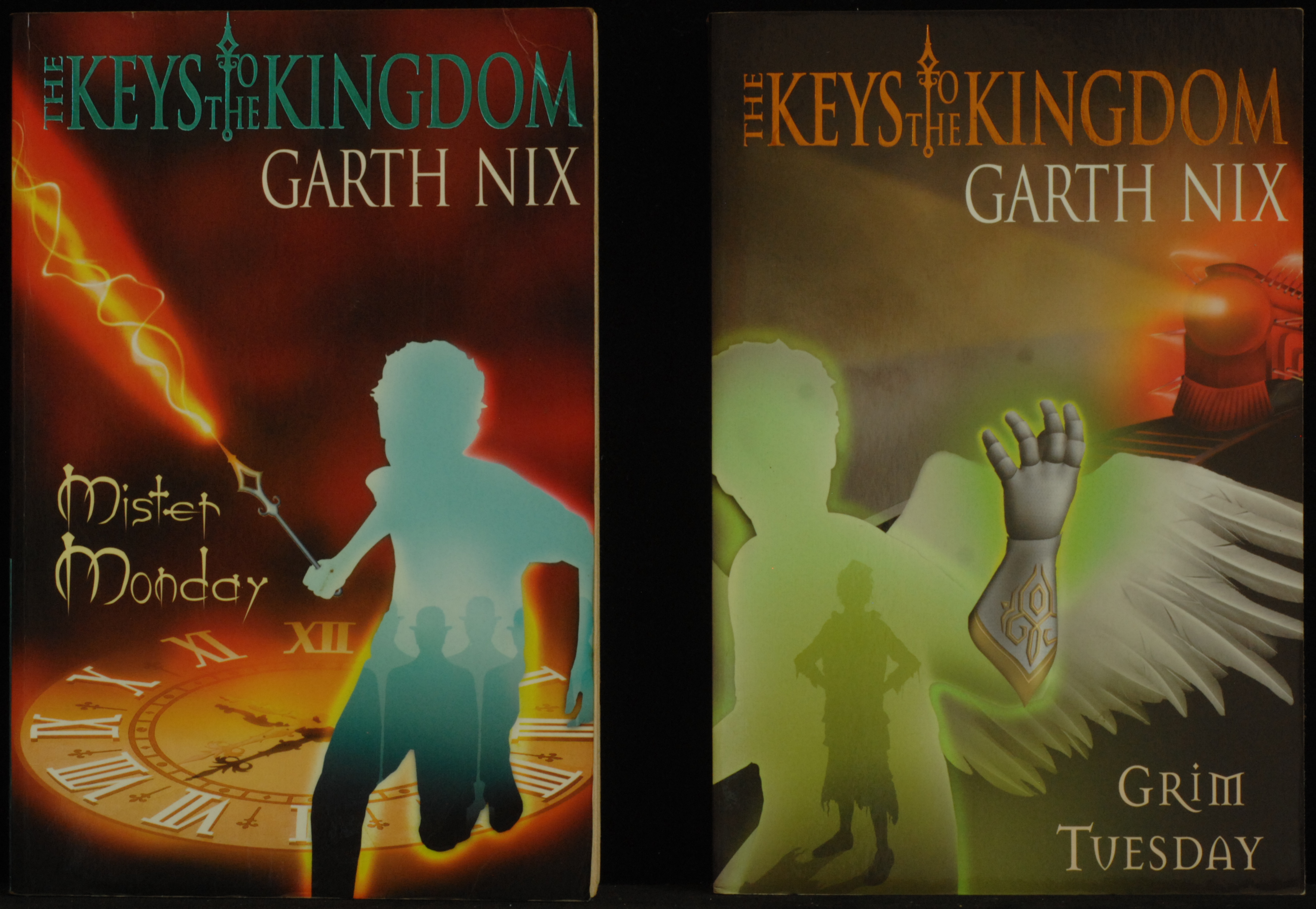 mbb007318b_-_Nix_Garth_-_The_Keys_To_The_Kingdom_Complete_Set.jpg