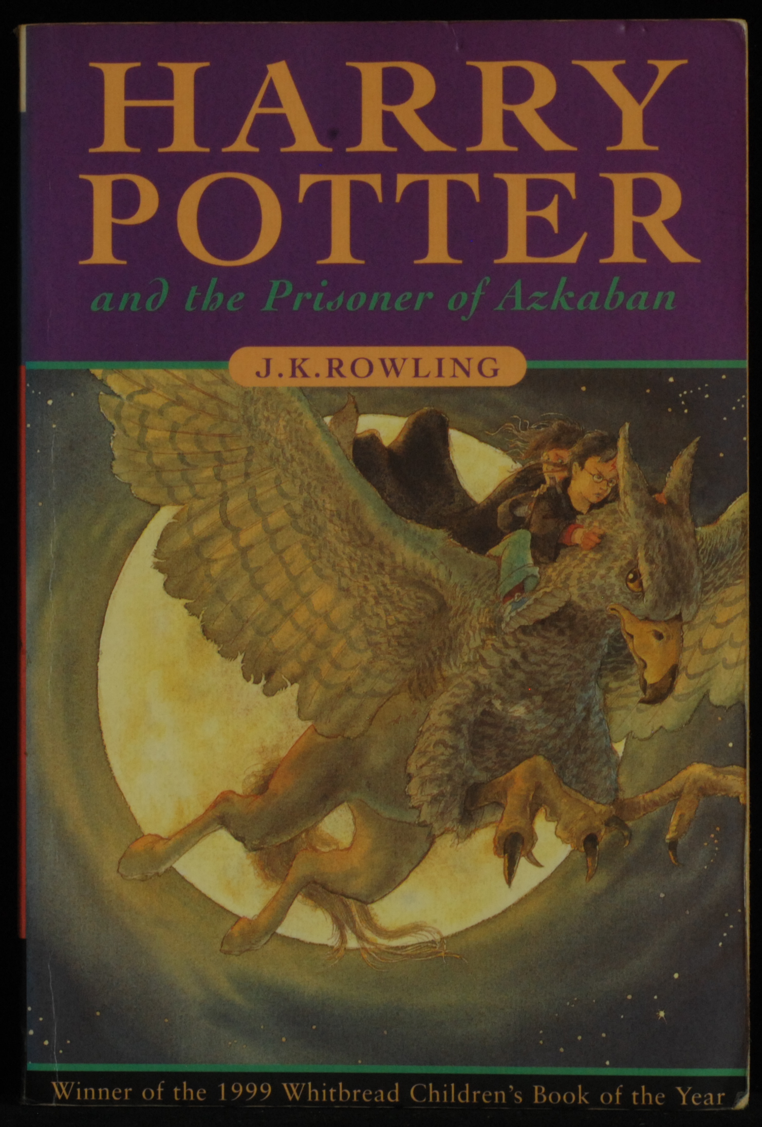 mbb007443a_-_Rowling_J_K_-_Harry_Potter_And_The_Prisoner_Of_Azkaban.jpg
